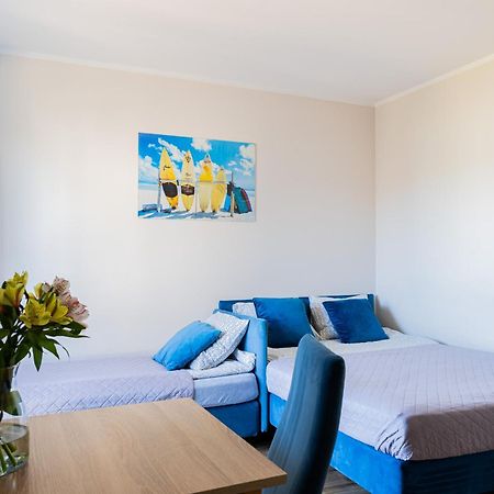 Barka - Apartamenty Premium Oraz Pokoje Blisko Plazy Karwia Kültér fotó