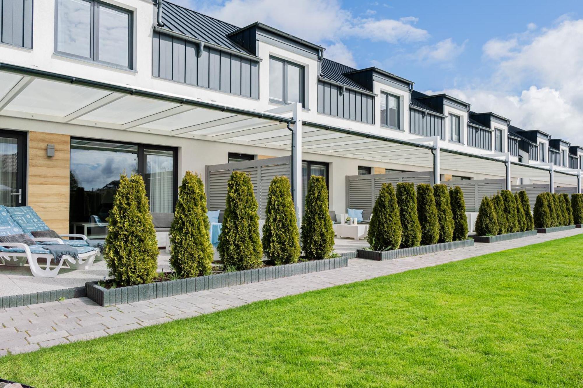Barka - Apartamenty Premium Oraz Pokoje Blisko Plazy Karwia Kültér fotó