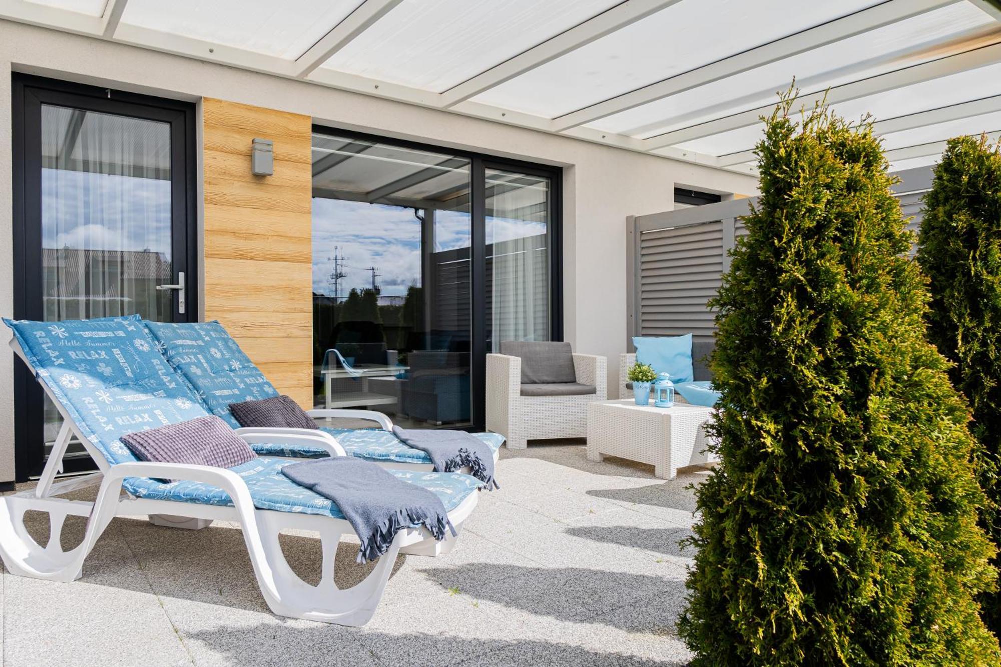 Barka - Apartamenty Premium Oraz Pokoje Blisko Plazy Karwia Kültér fotó
