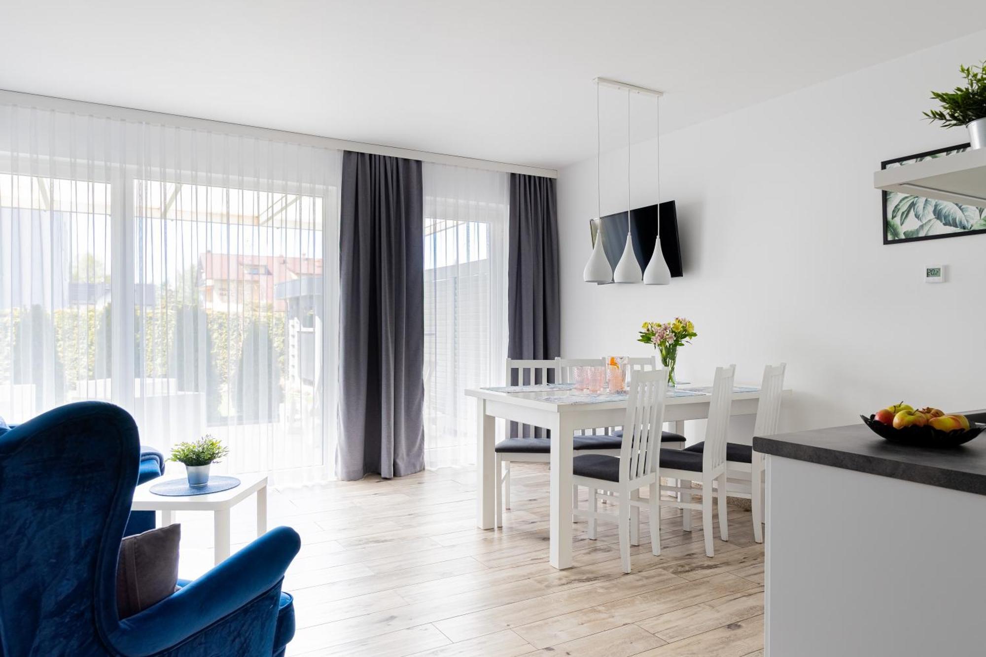 Barka - Apartamenty Premium Oraz Pokoje Blisko Plazy Karwia Kültér fotó