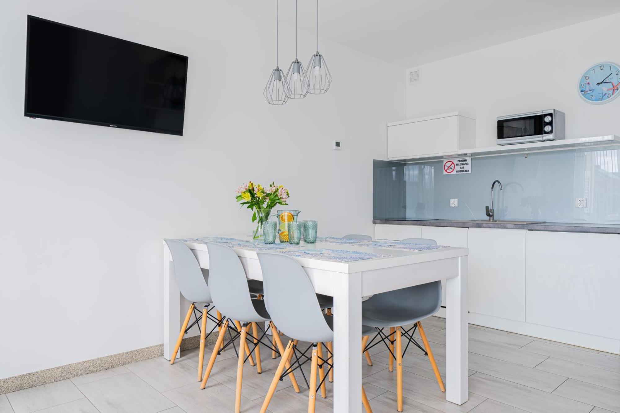 Barka - Apartamenty Premium Oraz Pokoje Blisko Plazy Karwia Kültér fotó