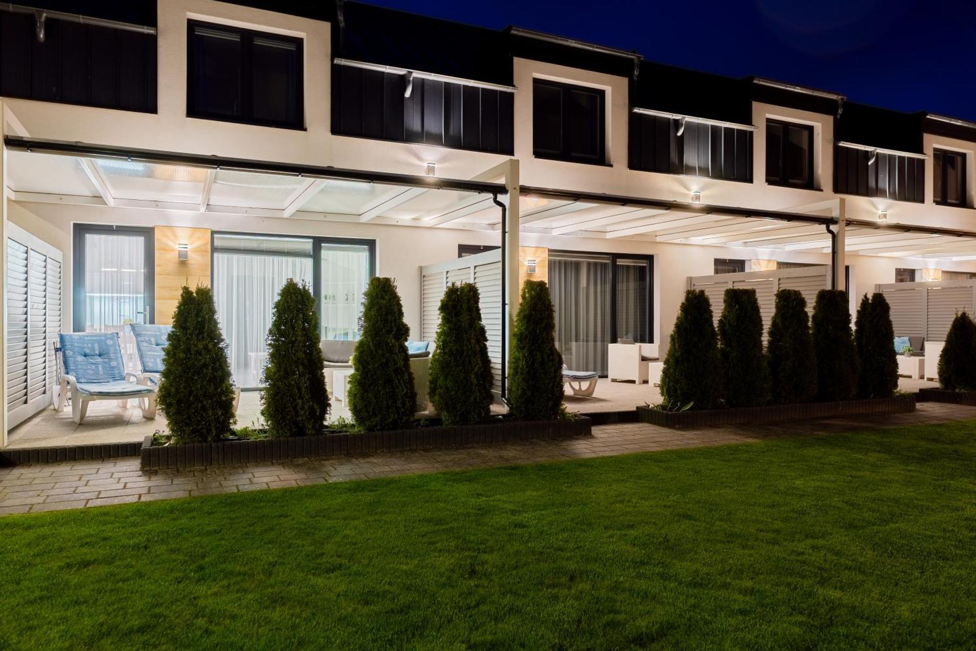 Barka - Apartamenty Premium Oraz Pokoje Blisko Plazy Karwia Kültér fotó